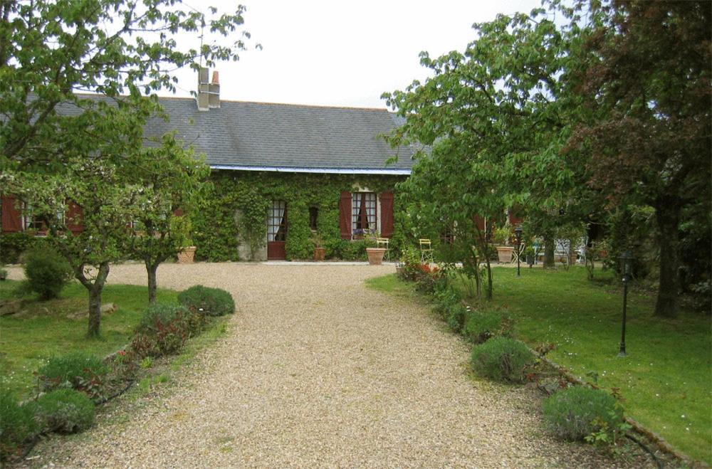Bed and Breakfast La Poiriere Chemellier Exterior foto